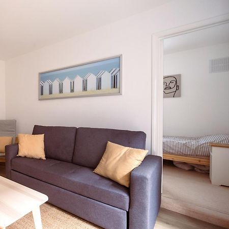 Guildford Town Centre With Parking Apartment Luaran gambar